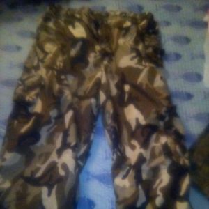 Utopia camo men's pants